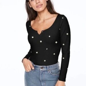 VS PINK Daisy Bodysuit 🌼